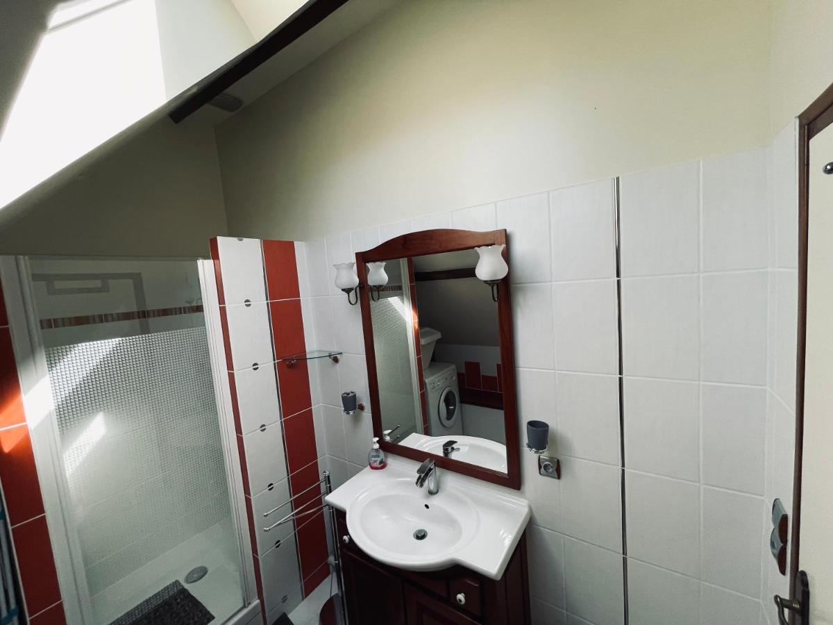 Gite La Paheserie Esvres Bagian luar foto